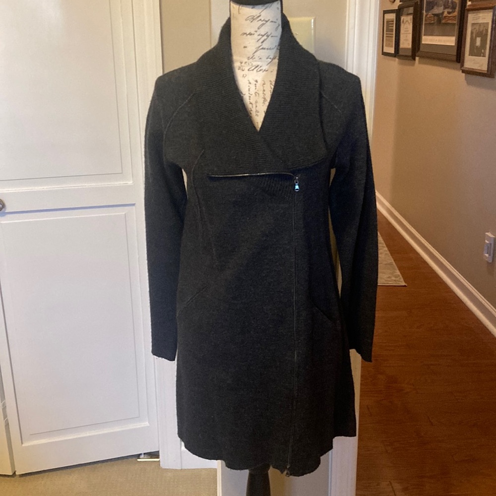 Eileen Fisher Gray Zippered Cardigan. Size XS